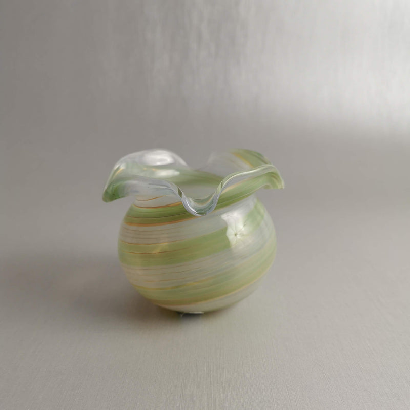 Art Glass  Bowl /Vase  Melo