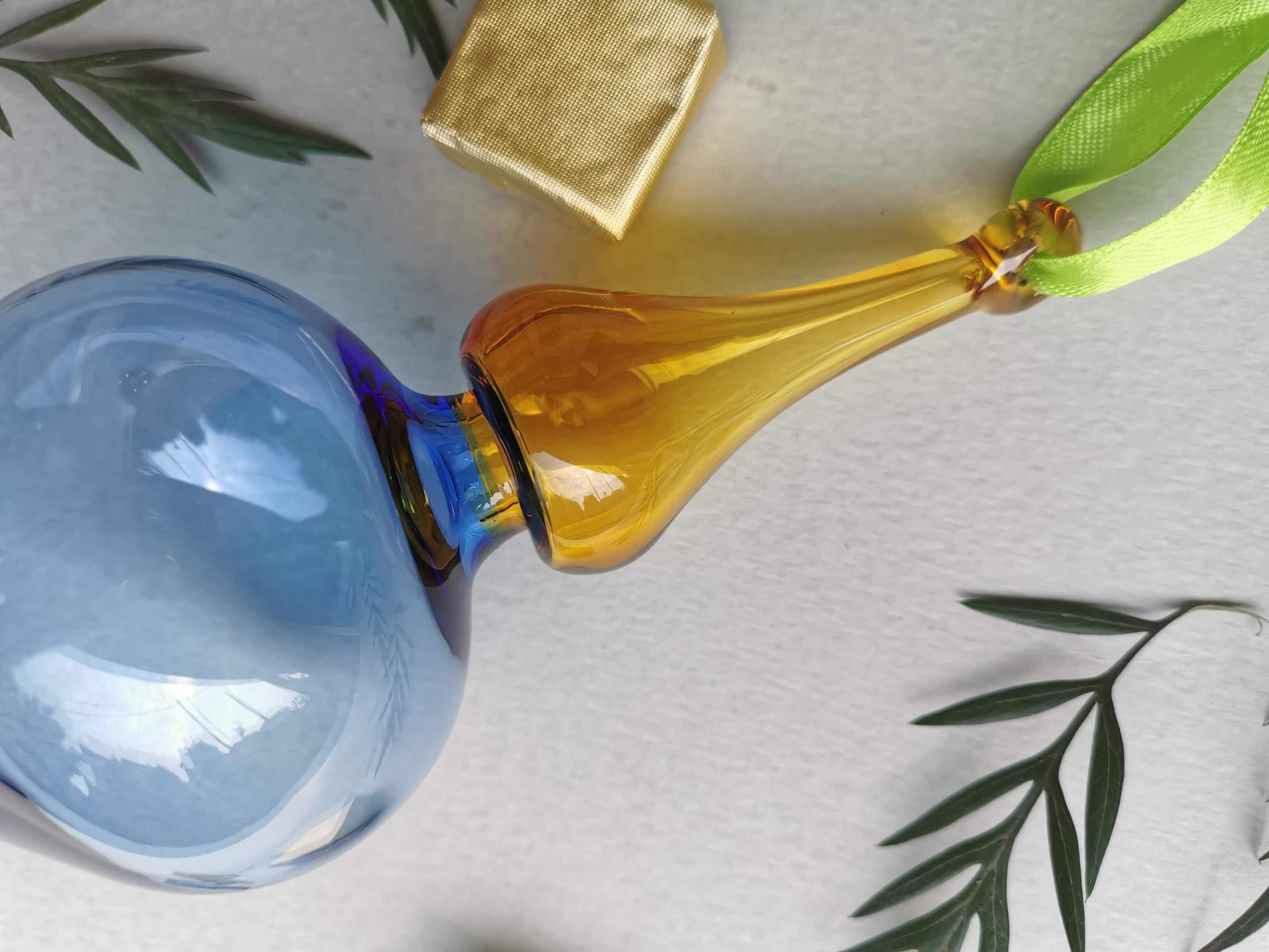 Handblown Glass Ornament - Splendour Jewel. Series