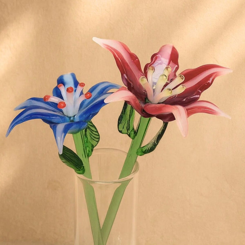 Bloom of Light – Hand-Blown Glass Lily