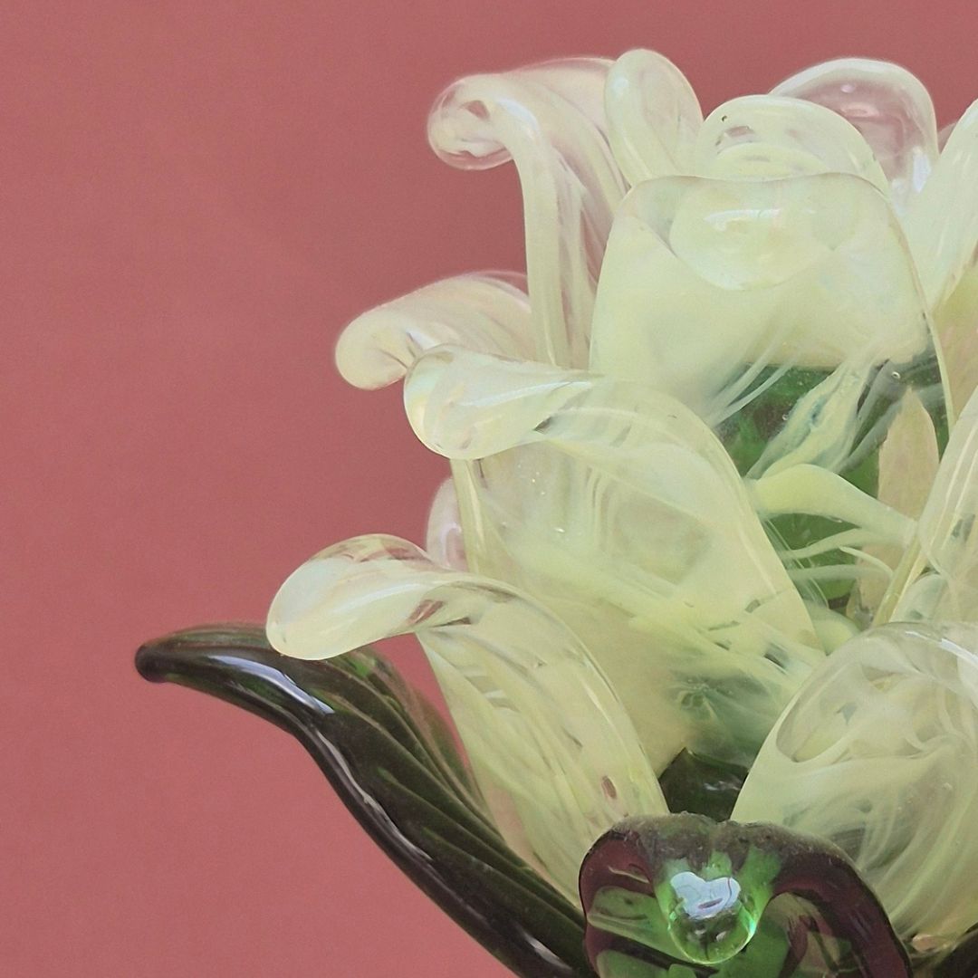 Primrose Lisianthus- Handblown Glass Flower