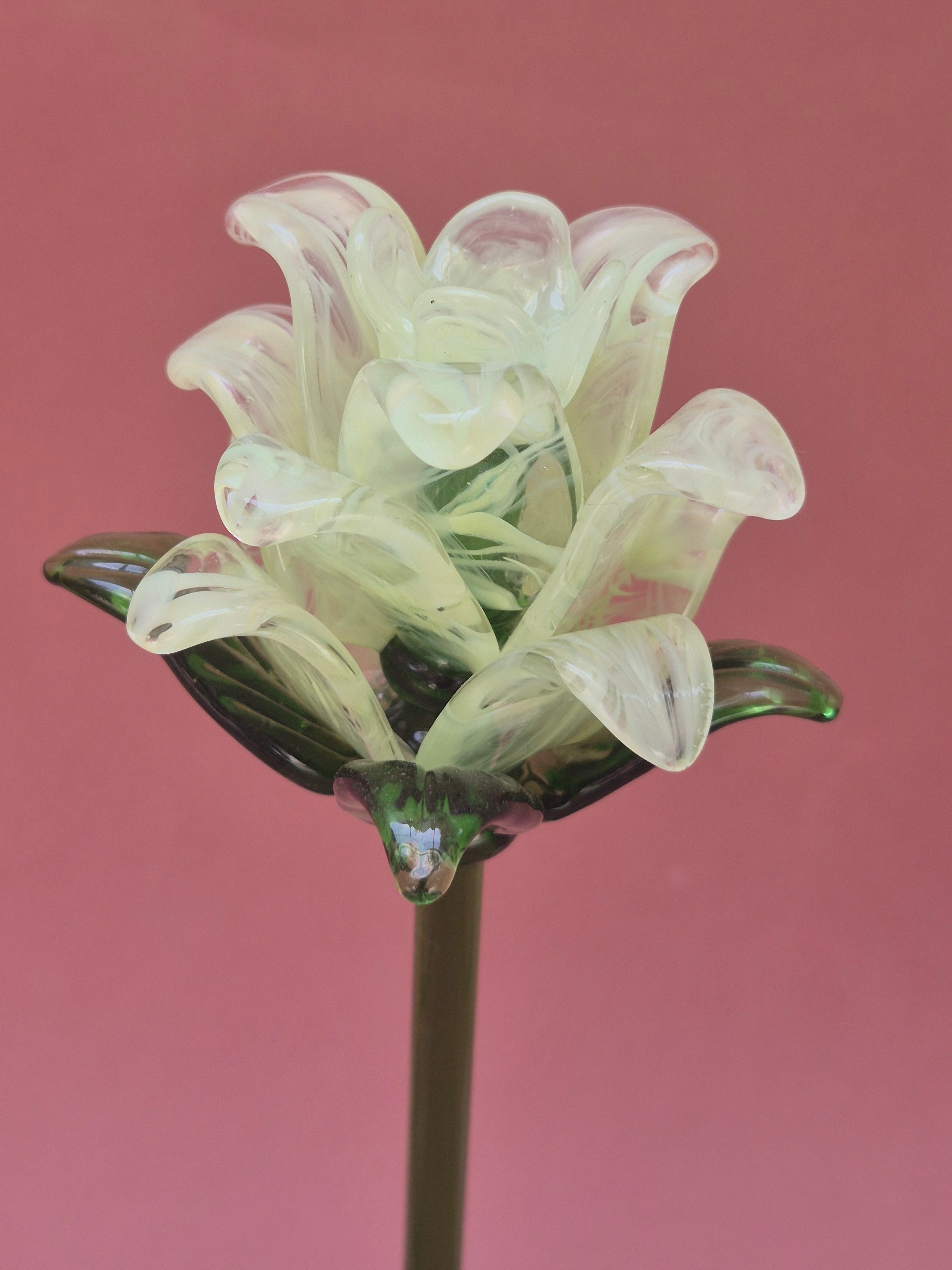 Primrose Lisianthus- Handblown Glass Flower