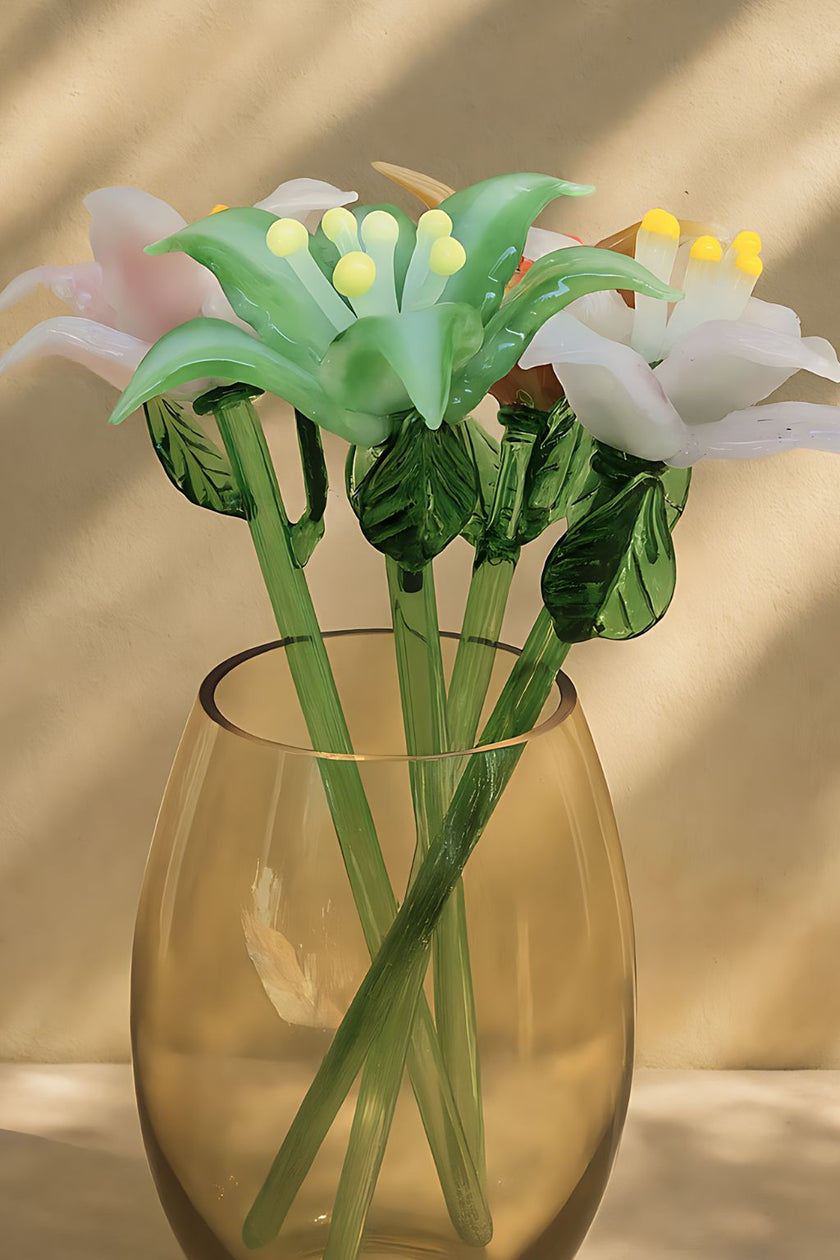 Rose Mist Lily – Hand-Blown Glass Flower Stem