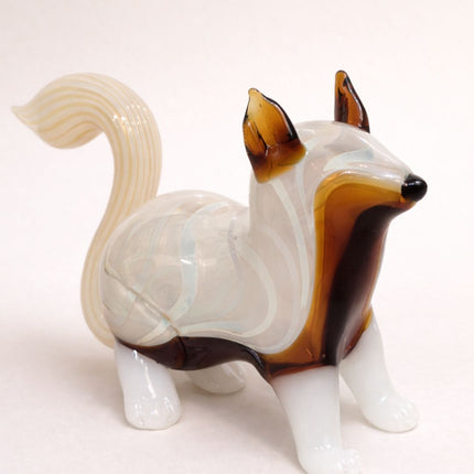 Soft Mist Gilhari — A Forest Companion