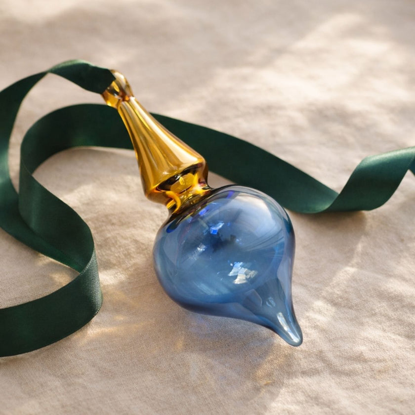Handblown Glass Ornament - Splendour Jewel. Series 4 inch