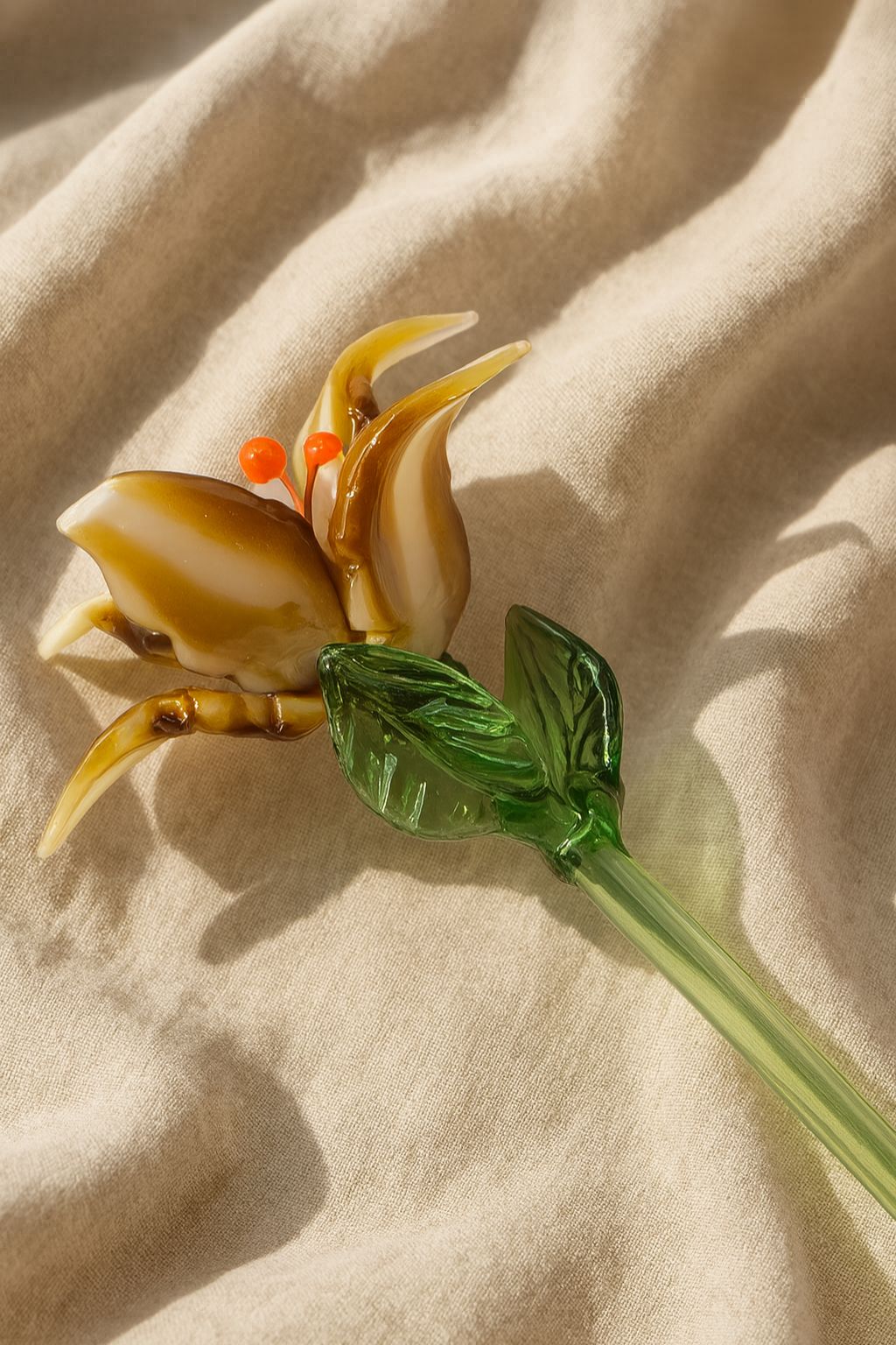 Amber Dawn Lily – Hand-Blown Glass Flower Stem