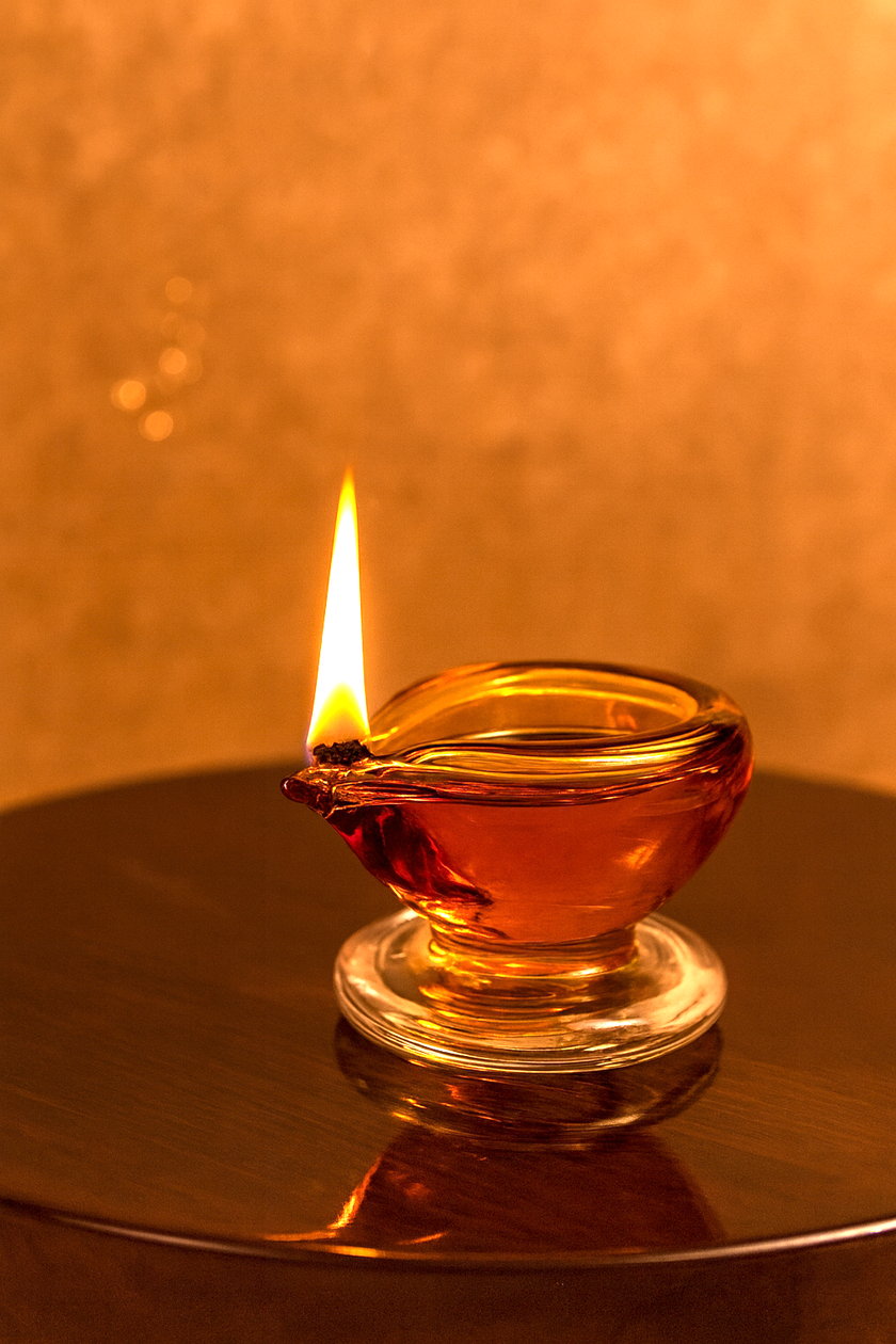 Art Glass Puja Diya-  Ambar Jyot