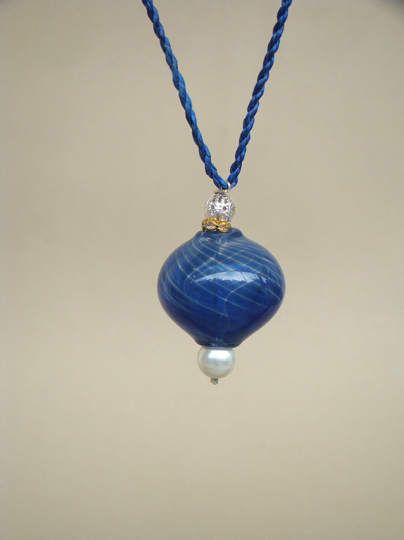 Classic Charm- Necklace (Blue-R)