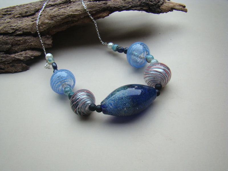 Blissful Heartstring- Necklace (Blue)