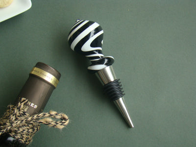 Noir Delight Handblown Glass Wine Stoppers