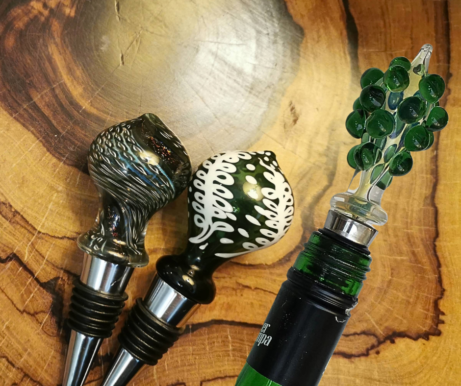 Nuria Dichoric Handblown Glass Wine Stoppers