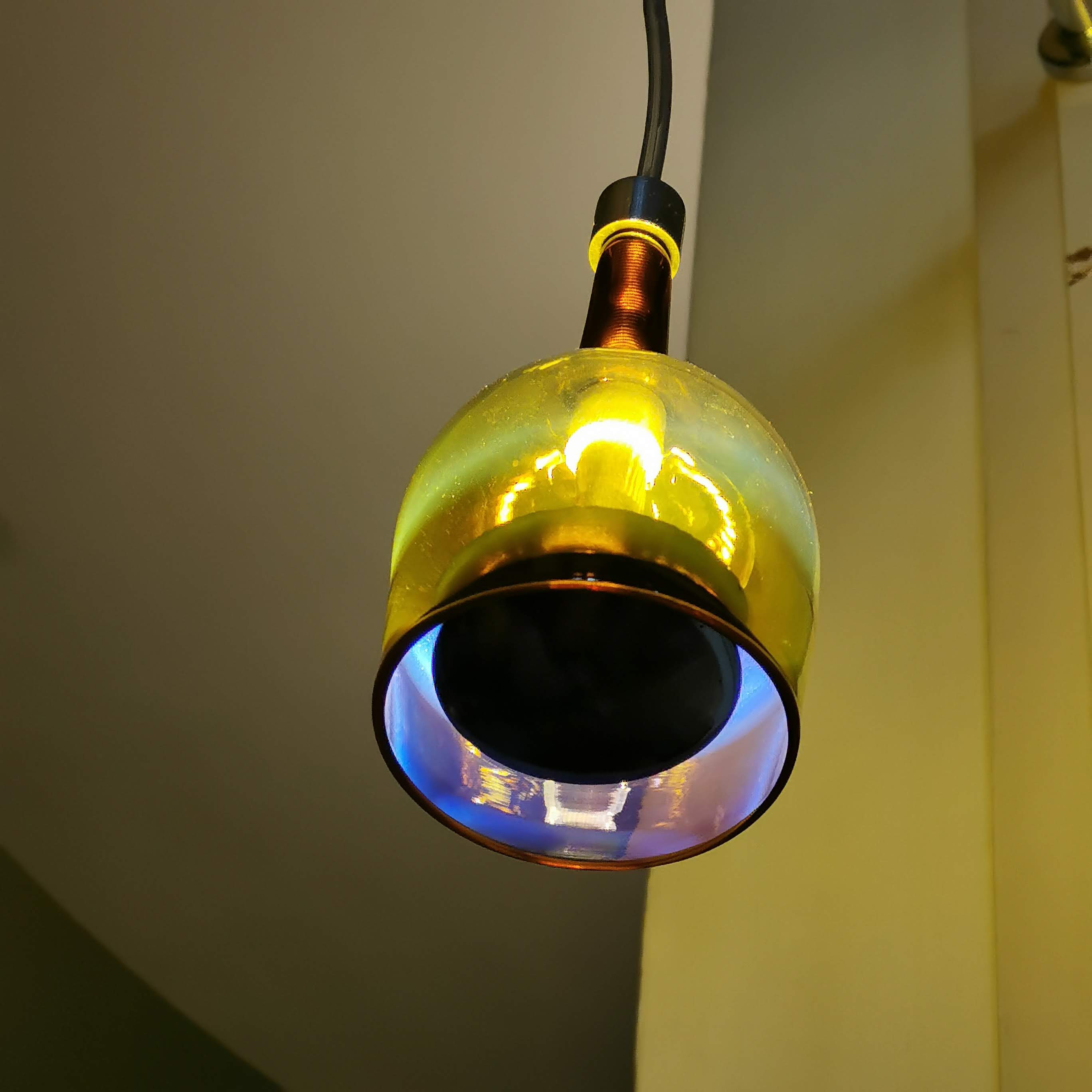 Pendant Lamp - Handblown Mystic Glow (Amber)