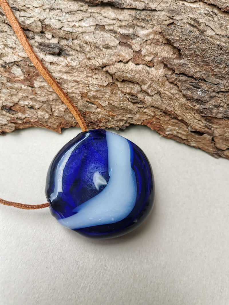 Blue Reflections - Glass Necklace