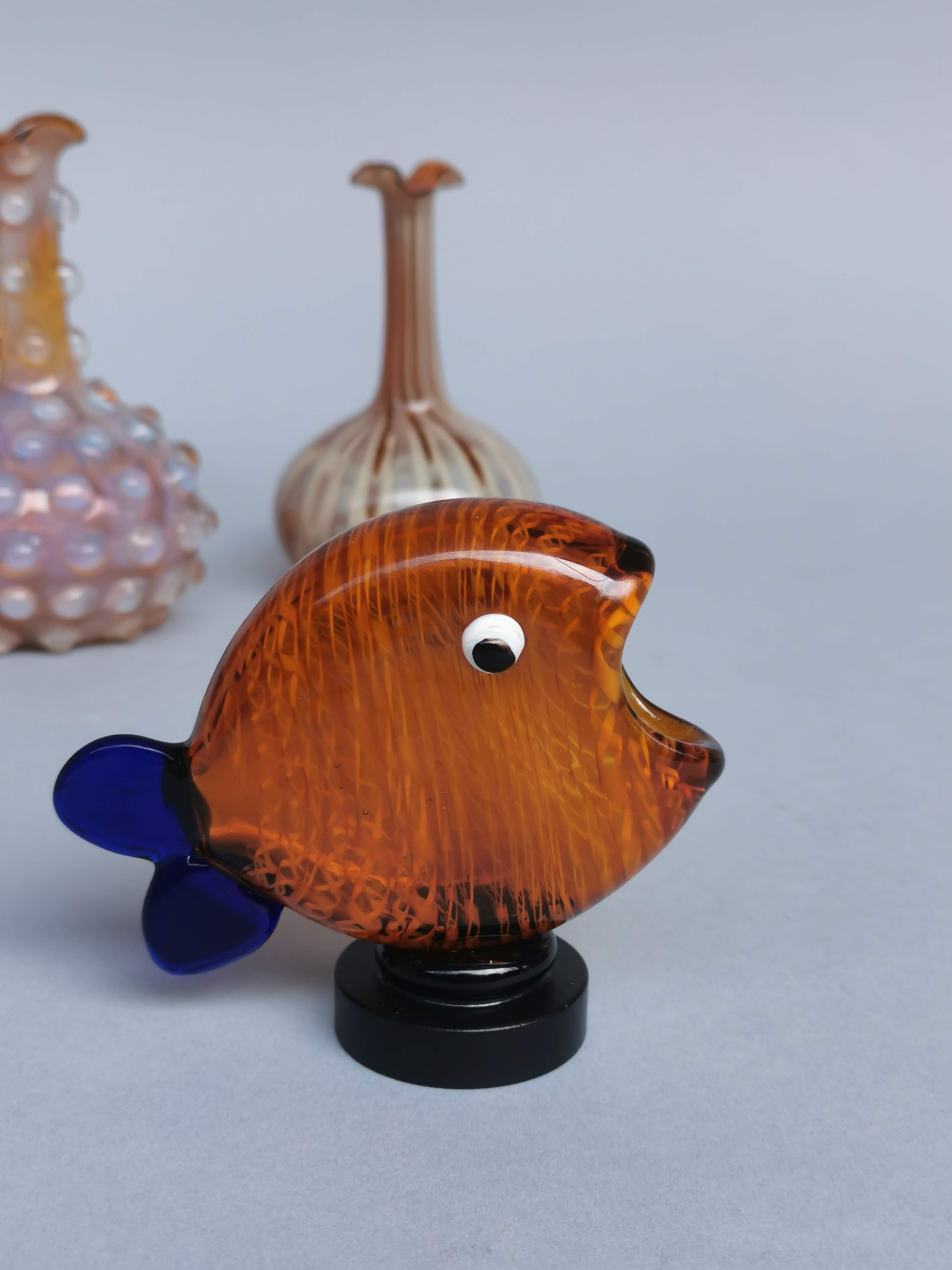 Fish Table Decor Glass- Amber Dreams