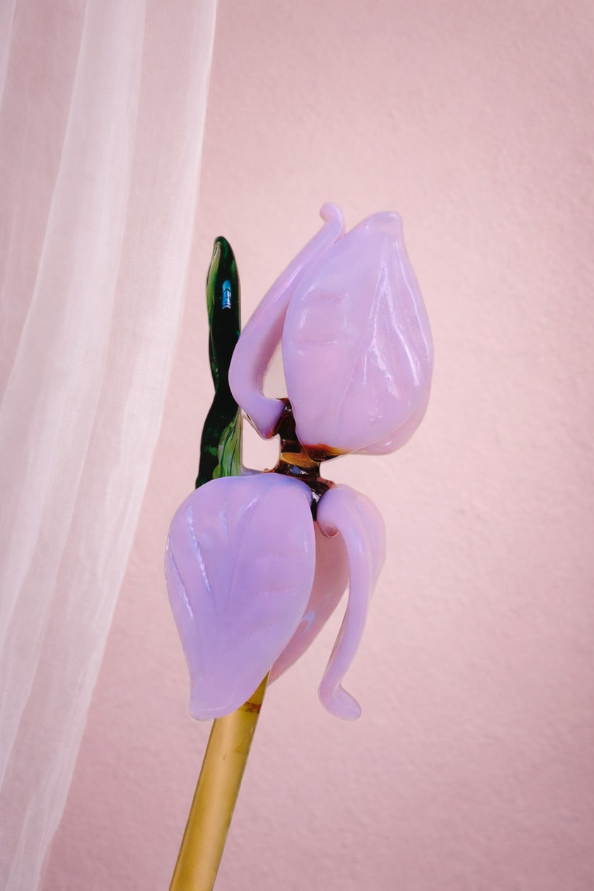 Laveder Whisper- Glass Rose (10”)