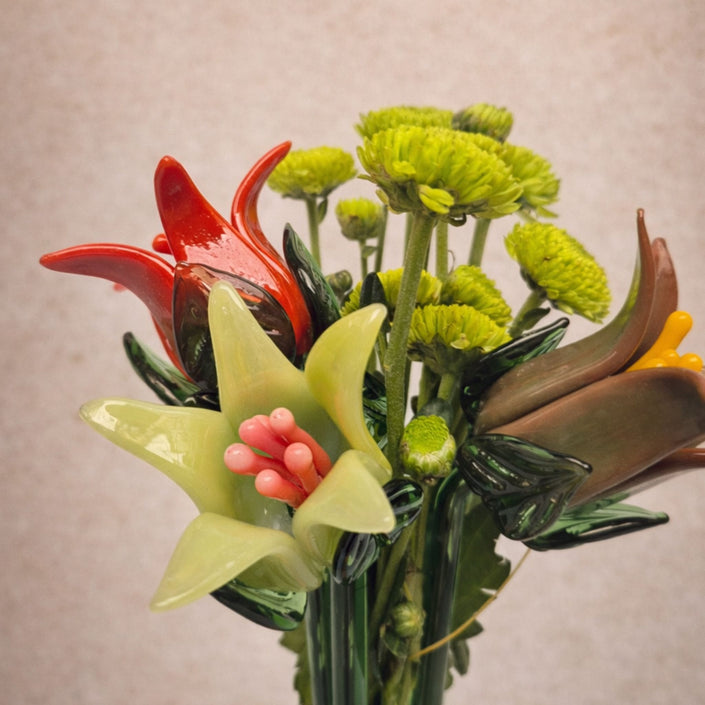 Tinsel Lily Glass Flower Stem - Lime Green