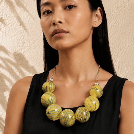 Eternal Heartstring- Necklace (yellow)